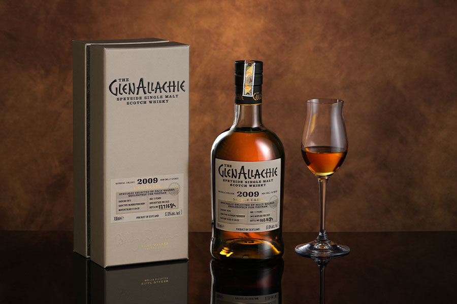 Ưu đãi mua 1 chai GlenAllachie Single Cask tặng 1 ly Riedel Cognac