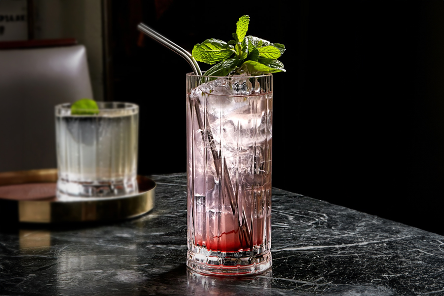 Ly Riedel Highball không thể thiếu khi pha chế cocktails