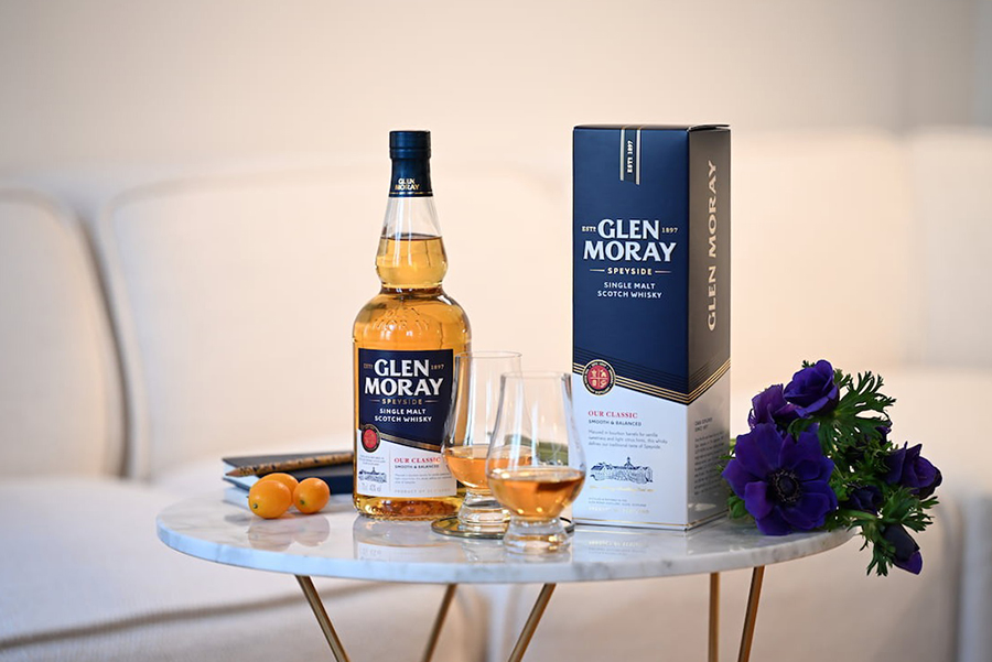 Glen Moray Our Classic là điểm khởi đầu hoàn hảo cho hành trình khám phá thế giới whisky single malt.