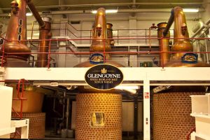 Nồi chưng cất sử dụng bồn ngưng tự Boil Bulb lớn tại nhà máy Glengoyne