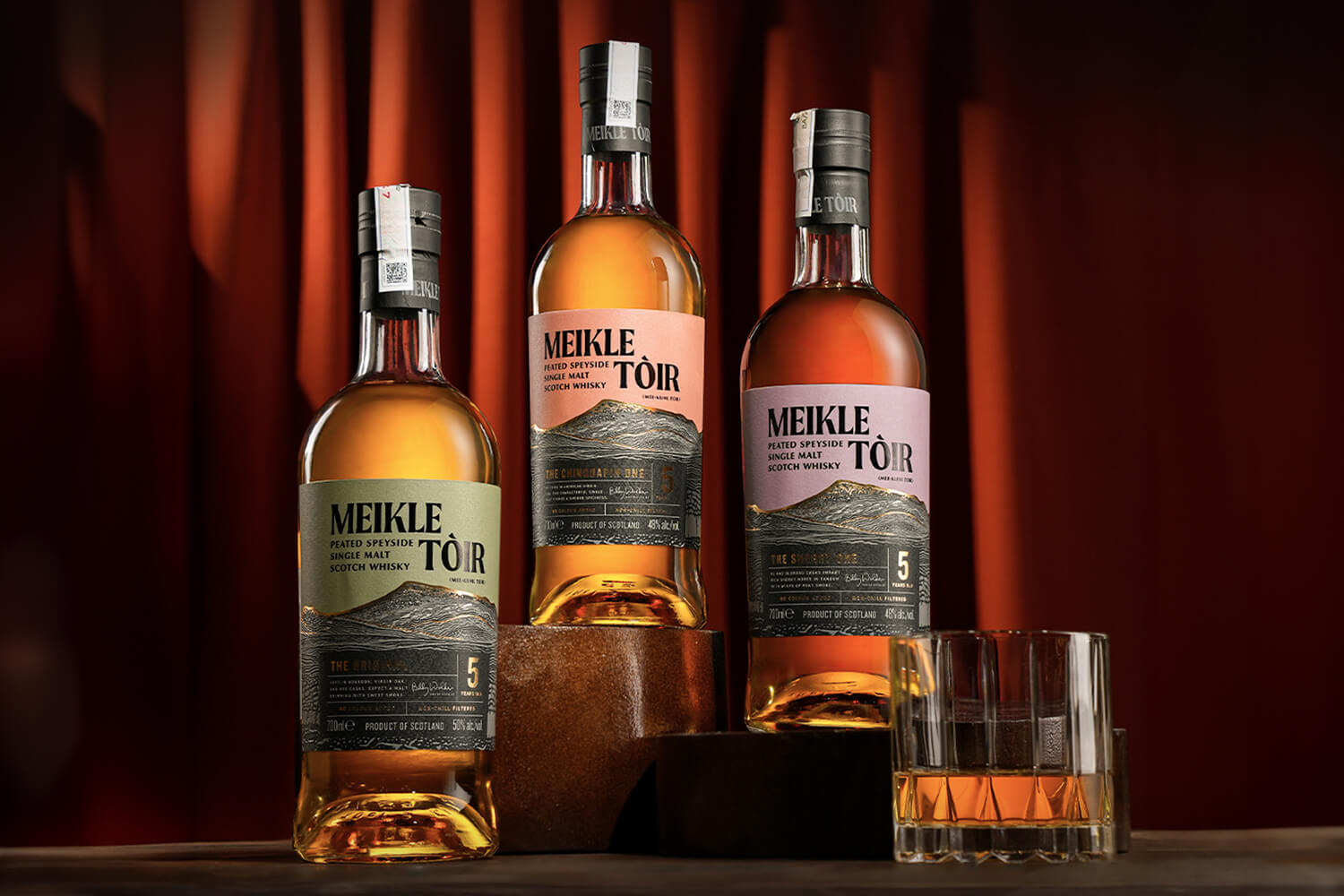 Bộ ba sản phảm cốt lõi trong danh mục whisky single malt khói Meikle Tòir