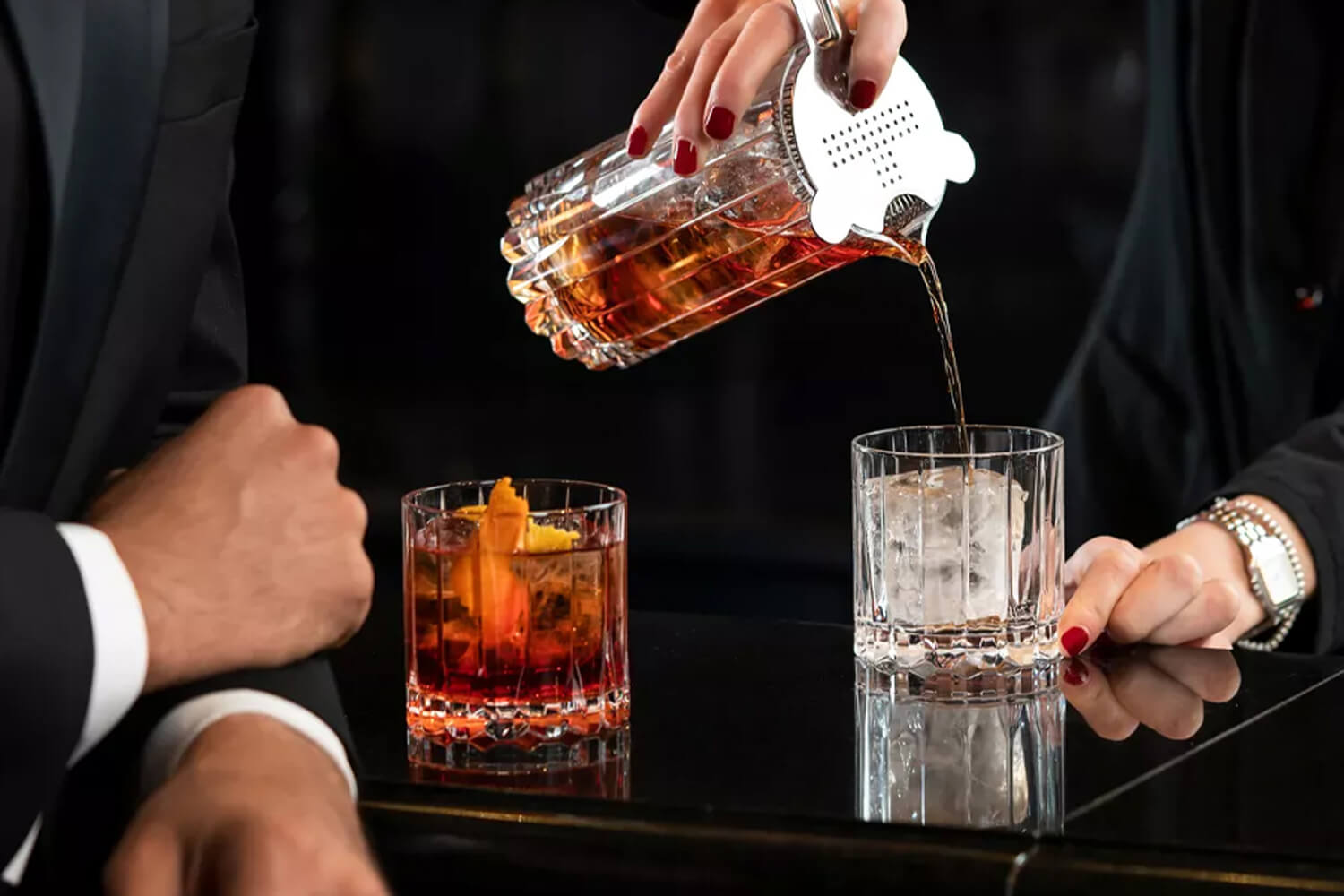 Một ly cocktails thường có lượng calo gấp đôi so với một ly whisky uống nguyên chất