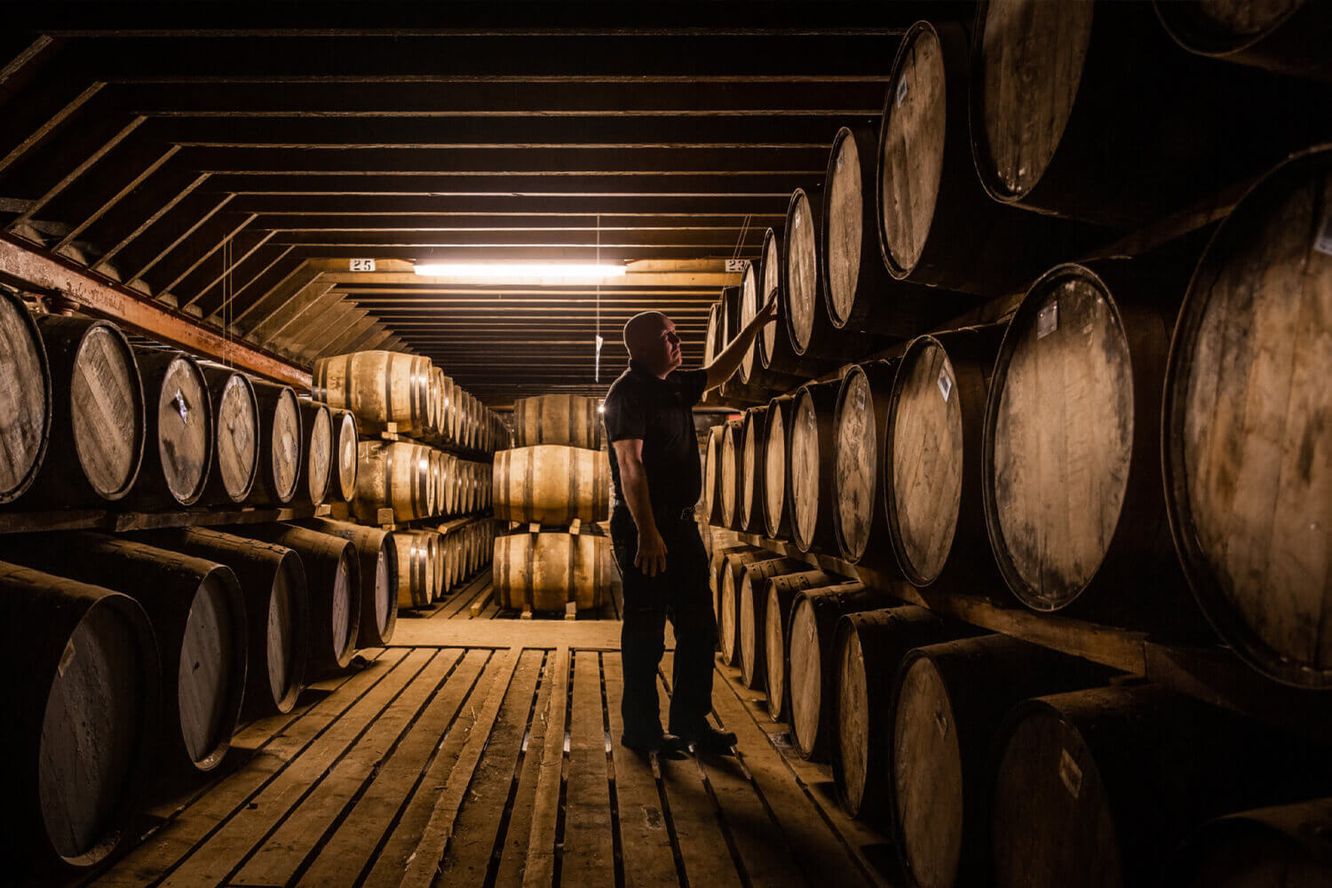 Sherry Cask (thùng ủ sherry) là tên gọi chung chỉ những thùng gỗ sồi đã từng được sử dụng để ủ rượu sherry