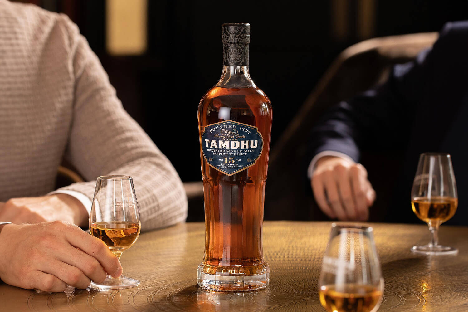 Whisky Tamdhu được ủ hoàn toàn và trọn vẹn trong thùng sherry