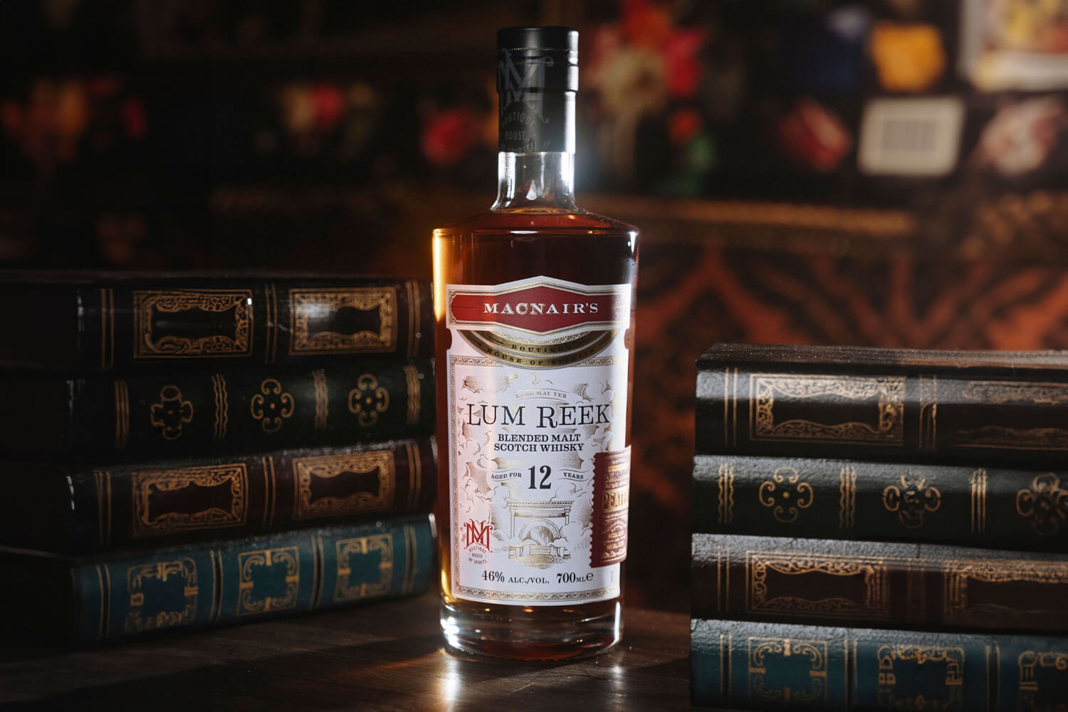 MacNair’s Lum Reek 12 YO là lựa chọn tuyệt vời cho những ai yêu thích hương vị whisky mạnh mẽ, đậm đà