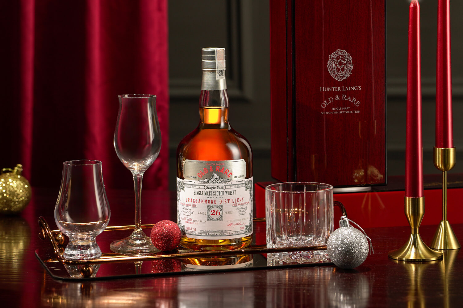 Old & Rare Cragganmore 26 Year-Old nổi bật với hương trái cây sấy, đan xen cùng nốt hương sôcôla và bánh nướng ngọt ngào