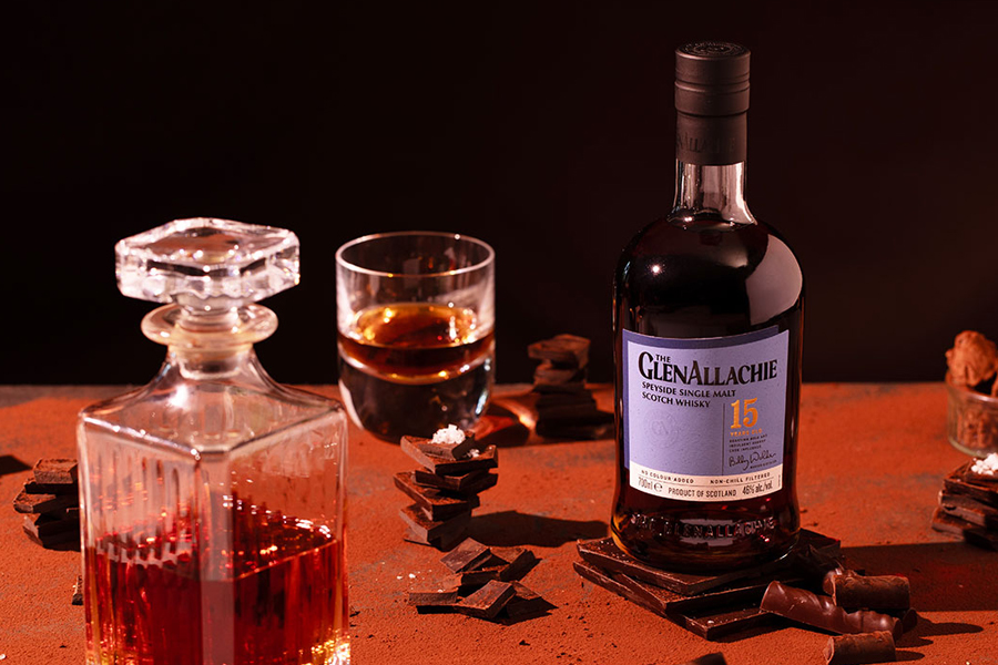 Mua GlenAllachie tại WHISKY.vn để thưởng thức cùng socola đúng điệu