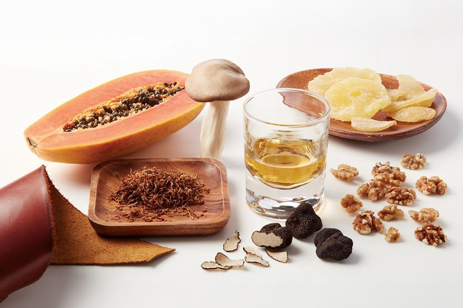 Những tầng hương vị rancio thường được mô tả gắn liền với hương đu đủ chín, nấm đen, thuốc lá sấy hay da thuộc...