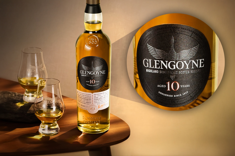 Số tuổi whisky được thể hiện trên nhãn chai là tuổi của mẻ rượu trẻ nhất trong hỗn hợp