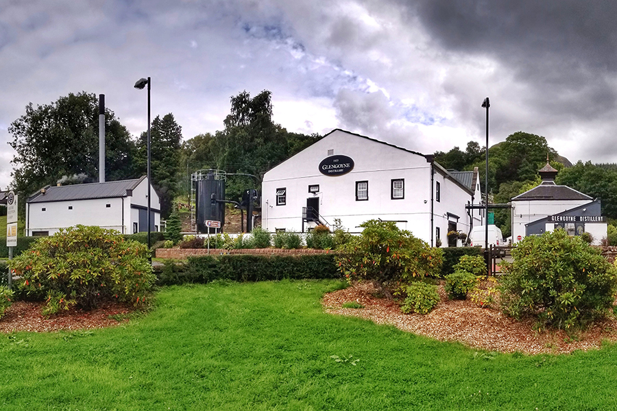 Glengoyne là nhà máy theo đuổi phong cách chưng cất chậm rãi, là cái tên tiêu biểu cho phong cách nhẹ nhàng, nhiều hương trái cây của whisky Highland