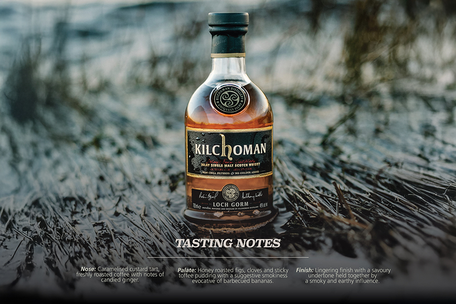 Loch Gorm 2025 có 10 năm trưởng thành trong thùng sherry, mang đến vị gia vị đậm, trái cây sẫm màu và chút ngọt khói barbecue, hòa quyện cùng hương cam quýt và khói nhẹ nhàng
