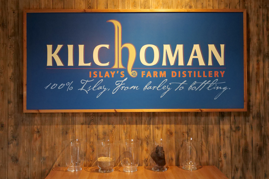 Kilchoman là thương hiệu đến từ vùng slay của Scotland - một khu vực được công nhận là một Chỉ dẫn Địa lý (GI) được chỉ định cho whisky Scotch