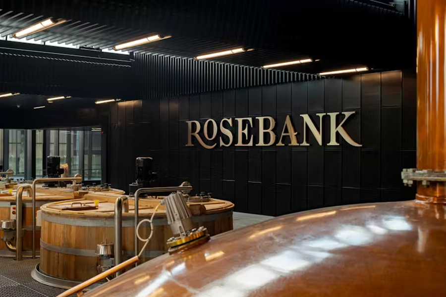 Rosebank Distillery là một trong những ví dụ điển hình khi khai thác cá tính hương vị whisky dưới góc nhìn chiêm tinh học
