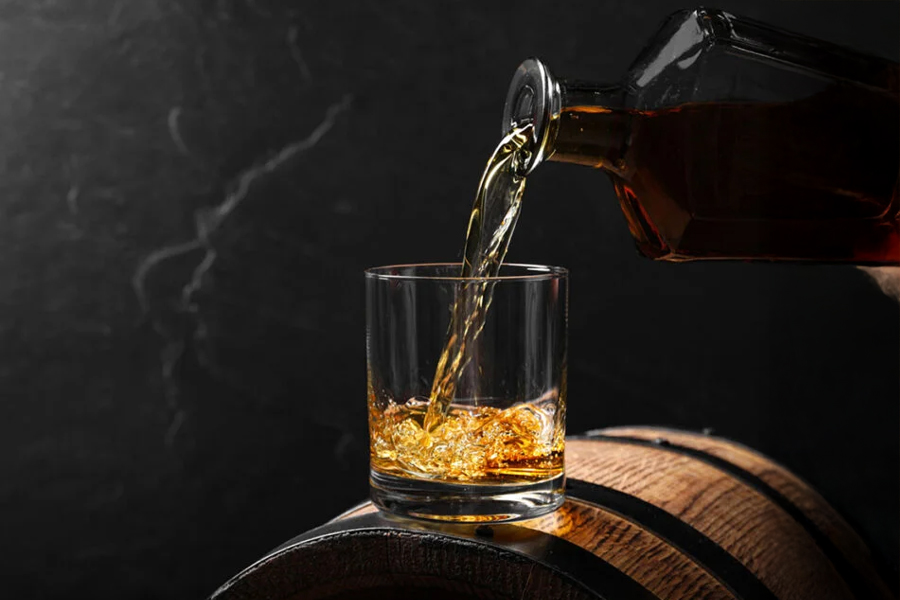 Điều gì khiến một chai whisky được đánh giá là kém chất lượng?