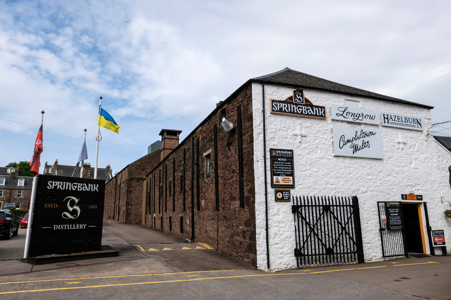 Springbank Distillery - một trong ba nhà máy tiêu biểu của Campbeltown