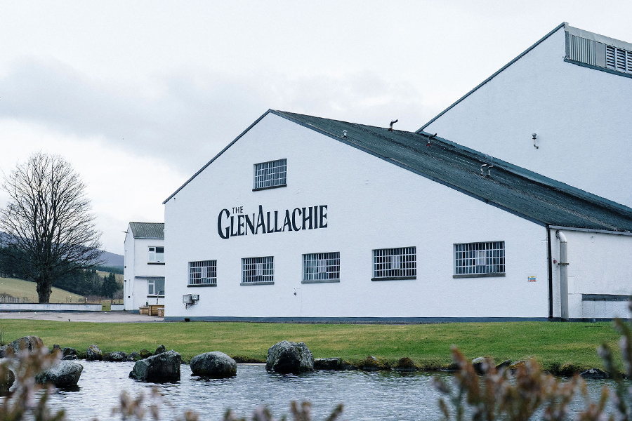 The GlenAllachie Distillery luôn được giới mộ điệu đánh giá cao nhờ triết lý tôn vinh thủ công và theo đuổi sáng tạo