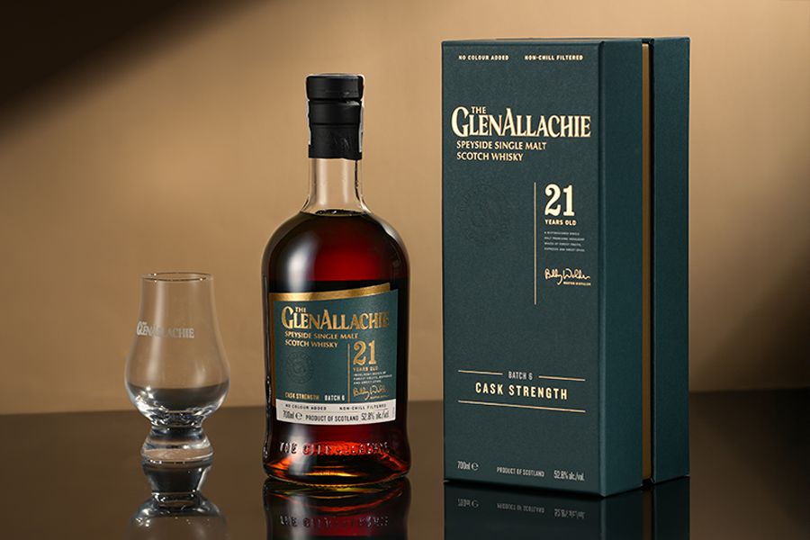 Tặng các dòng whisky lâu năm là cách thể hiện sự tri ân và cam kết hợp tác bền vững. Một món quà đủ sâu để nói thay lời cảm ơn.