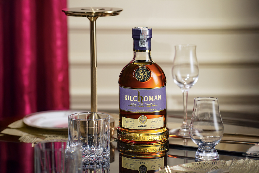 Kilchoman Sanaig mang đến trải nghiệm thú vị, là lựa họn lý tưởng để tặng cho đối tác trẻ, sáng tạo hoặc những doanh nhân mang tinh thần tiên phong