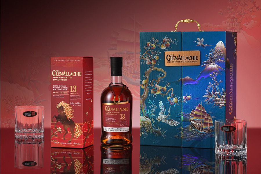 GlenAllachie Year of the Horse là quà tặng whisky mang đậm nét văn hóa Á Đông, lý tưởng làm quà tặng cho lãnh đạo