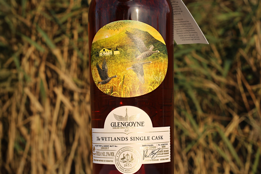 Glengoyne Wetlands Single Cask Release tiếp tục đánh dấu những nỗ lực của nhà chưng cất Glengoyne trong hành trìn phát triển bền vững và giữ gìn hành tinh xanh