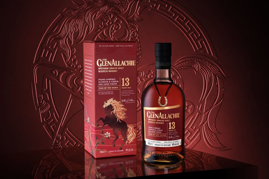 GlenAllachie cho ra đời phiên bản đặc biệt 13 Year Old - Year of the Horse dành riêng cho thị trường châu Á, vừa mang giá trị thưởng thức, vừa chứa đựng tầng ý nghĩa phong thủy sâu sắc.