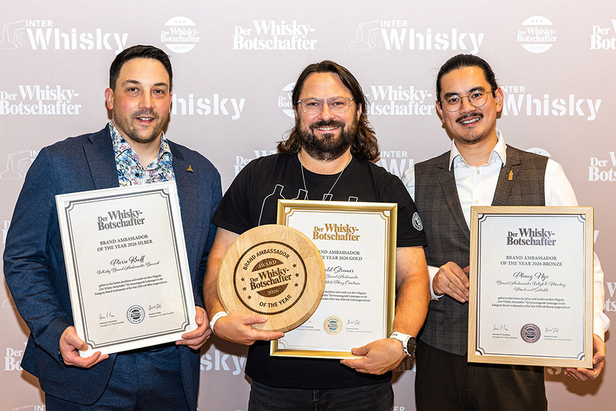 Ewald Stromer, Pierre Kruff và Phong Ngo là những cá nhân xuất sắc dành được danh hiệu “Best Brand Ambassador of the year”