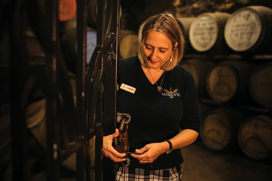 Nhân ngày Quốc tế Phụ nữ 8/3, câu chuyện của những thành viên nữ tại Glengoyne là nguồn cảm hứng về hành trình thay đổi định kiến trong ngành whisky.