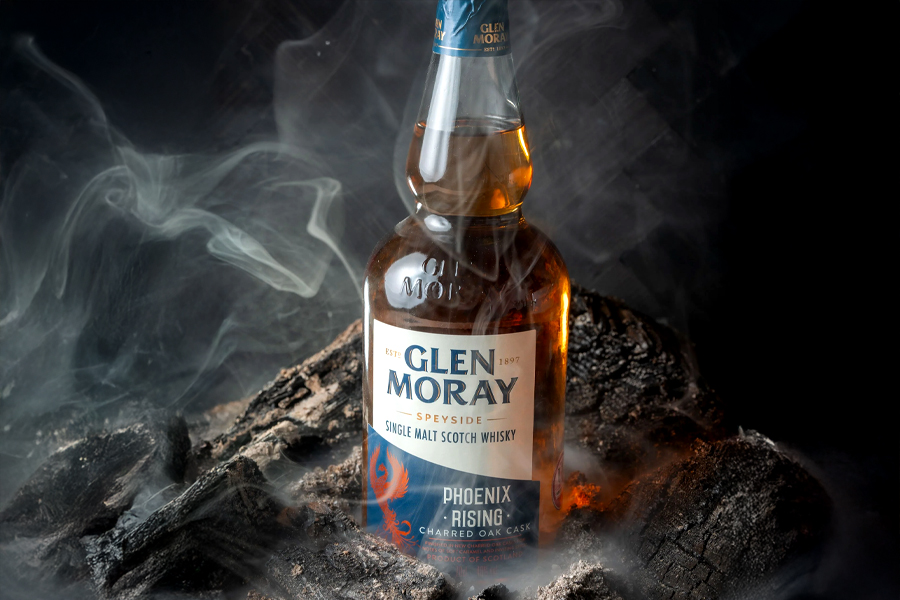 Glen Moray Phoenix Rising - Dấu ấn single malt được hoàn thiện trong thùng gỗ sồi Mỹ đốt cháy (charred virgin oak).