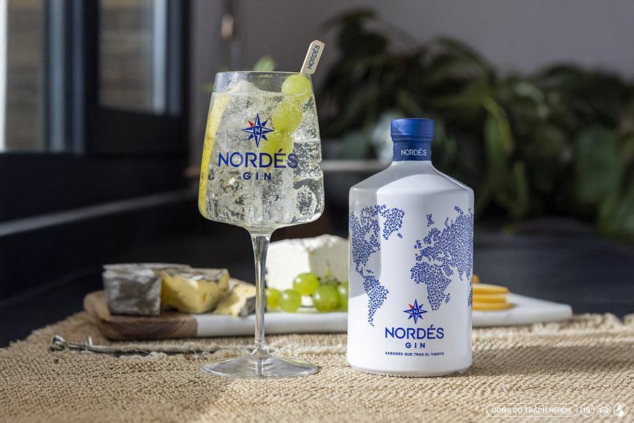 Gin là một trong những dòng rượu mạnh gắn liền với nghệ thuật pha chế