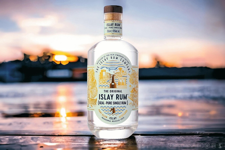 The Original Islay Rum góp phần tạo nên nền hương trong trẻo, giúp ly cocktail trở nên dễ uống, sảng khoái và đầy sức sống.