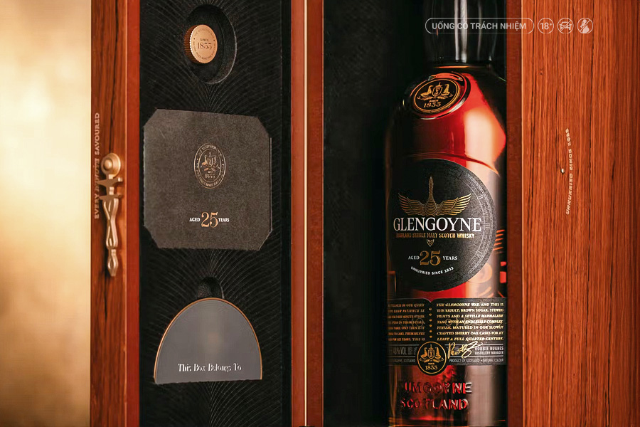 Với đối tác quan trọng, một chai whisky lâu năm có thể trở thành dấu ấn đáng nhớ trong mối quan hệ hợp tác.