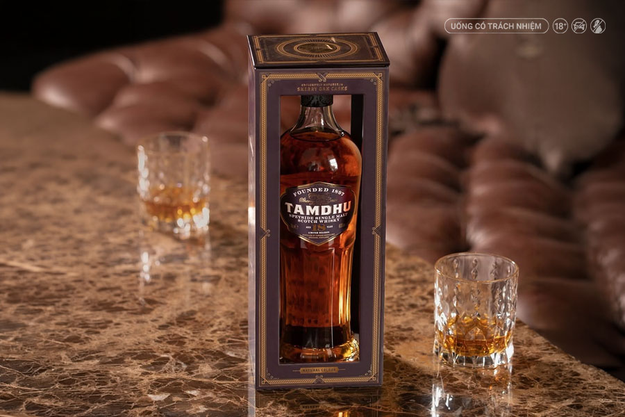 Một chai whisky được lựa chọn phù hợp thể hiện sự tinh tế và am hiểu của người tặng.